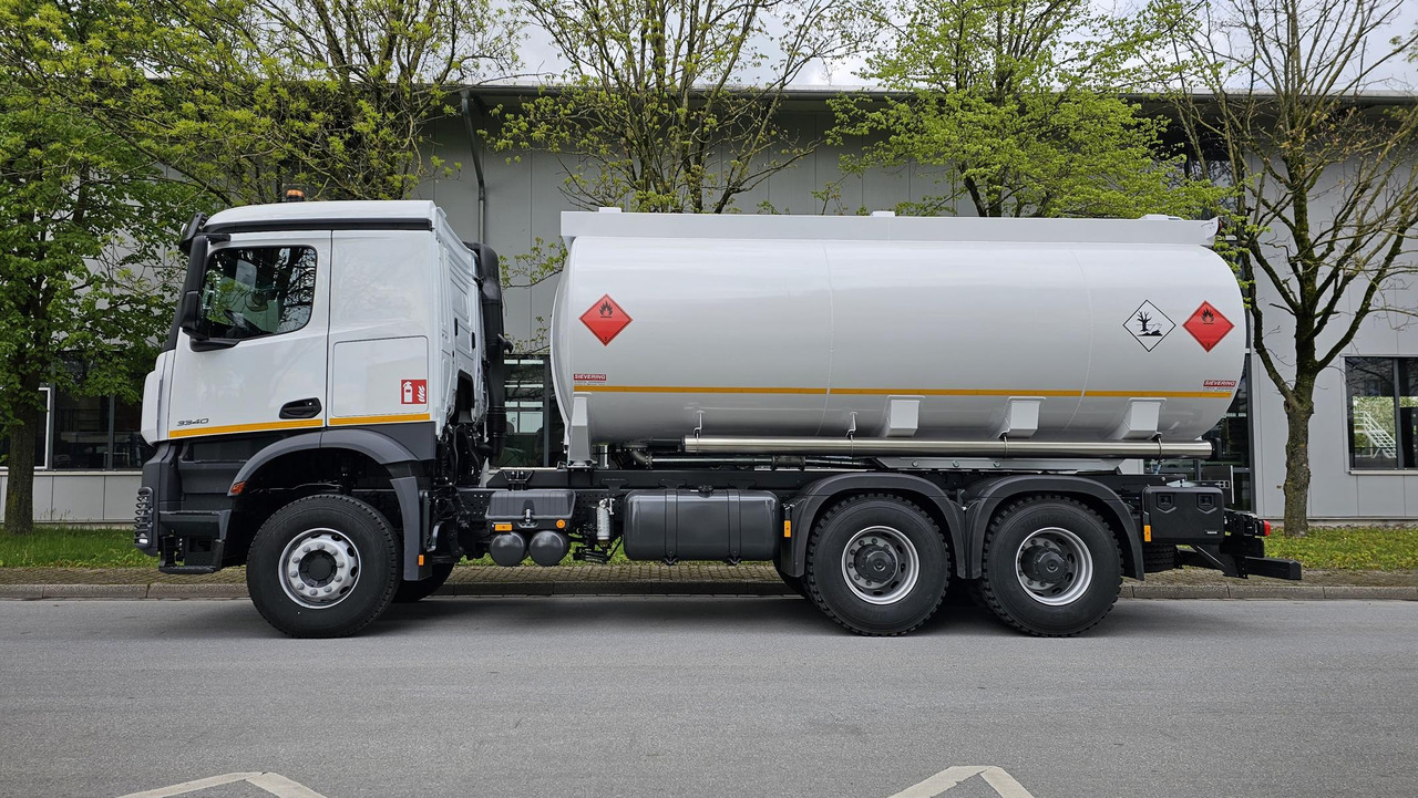 MERCEDES-BENZ Actros 3340 ADR Euro 3 - Tank truck: picture 5 MERCEDES-BENZ Actros 3340 ADR Euro 3 - Tank truck: picture 5