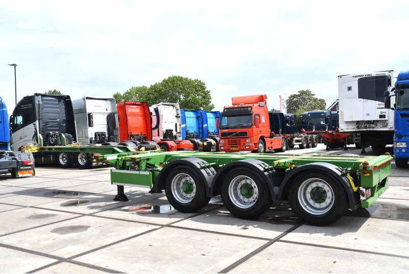 Pacton T3-010 - 2 LIFT AXLES - DRUM BRAKES - BPW AXLES - 2 x EXTENDABLE - GOOD CONDITION - - Container transporter/ Swap body semi-trailer: picture 4 Pacton T3-010 - 2 LIFT AXLES - DRUM BRAKES - BPW AXLES - 2 x EXTENDABLE - GOOD CONDITION - - Container transporter/ Swap body semi-trailer: picture 4