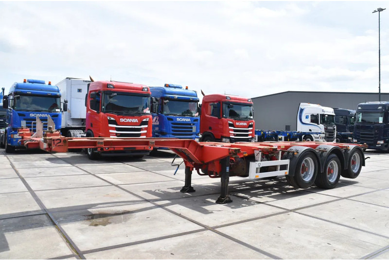 Pacton T3-010 - BPW AXLES - DRUM BRAKES - 2 LIFT AXLES - 2 x EXTENDABLE - - Container transporter/ Swap body semi-trailer: picture 5 Pacton T3-010 - BPW AXLES - DRUM BRAKES - 2 LIFT AXLES - 2 x EXTENDABLE - - Container transporter/ Swap body semi-trailer: picture 5