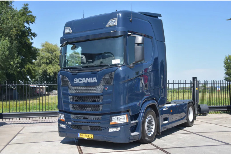 Scania S450 NGS 4x2NB - FULL AIR - RETARDER - ACC - AIRCO - 2 x FUEL TANKS - TOP CONDITION - - Tractor unit: picture 2 Scania S450 NGS 4x2NB - FULL AIR - RETARDER - ACC - AIRCO - 2 x FUEL TANKS - TOP CONDITION - - Tractor unit: picture 2