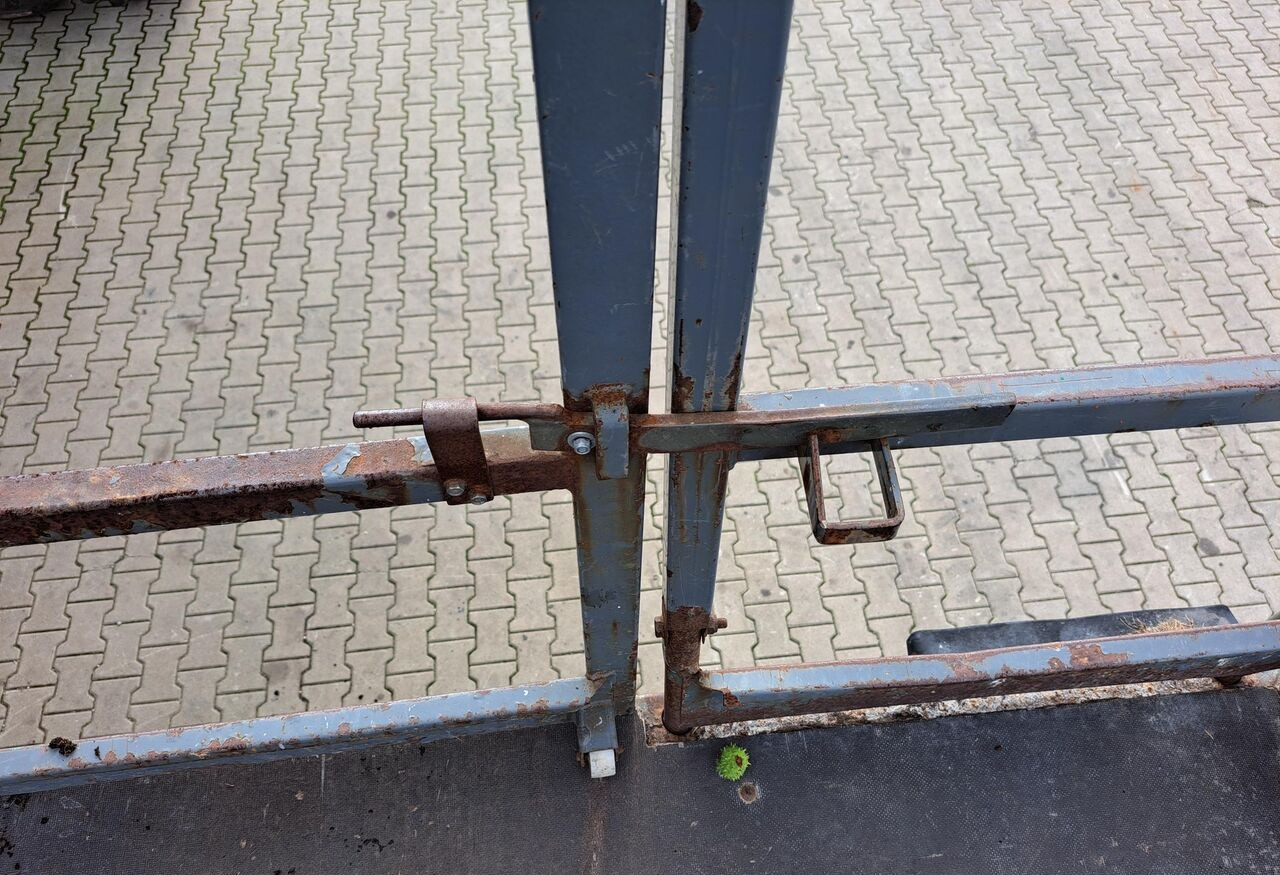 Scissor lift Holland Lift A151DV: picture 9