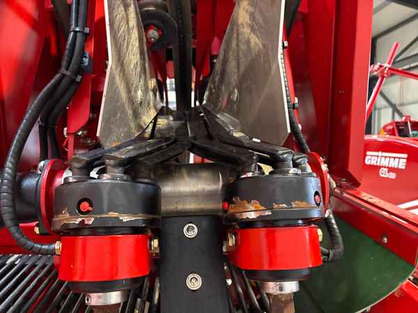 ASA-Lift Klembandroder CM-1000C - Grape harvesting machine: picture 5 ASA-Lift Klembandroder CM-1000C - Grape harvesting machine: picture 5