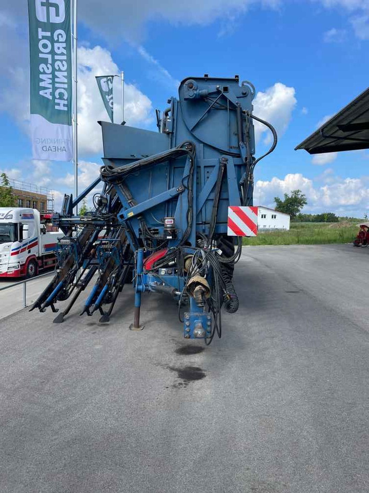 ASA-Lift T-260 B - Grape harvesting machine: picture 1 ASA-Lift T-260 B - Grape harvesting machine: picture 1