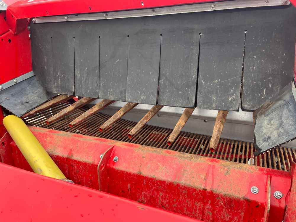 Grimme CS 150 - Potato harvester: picture 2 Grimme CS 150 - Potato harvester: picture 2