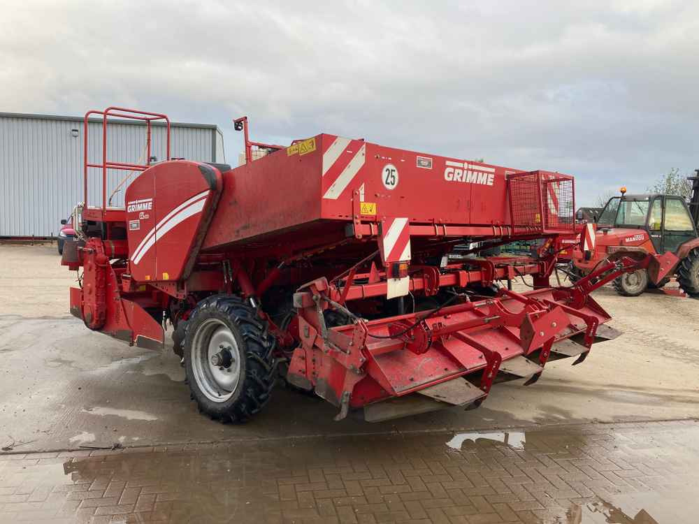 Harvester Grimme Grimme GL 430, 4 Row, Tilla/Cup Potato Planter combination: picture 24