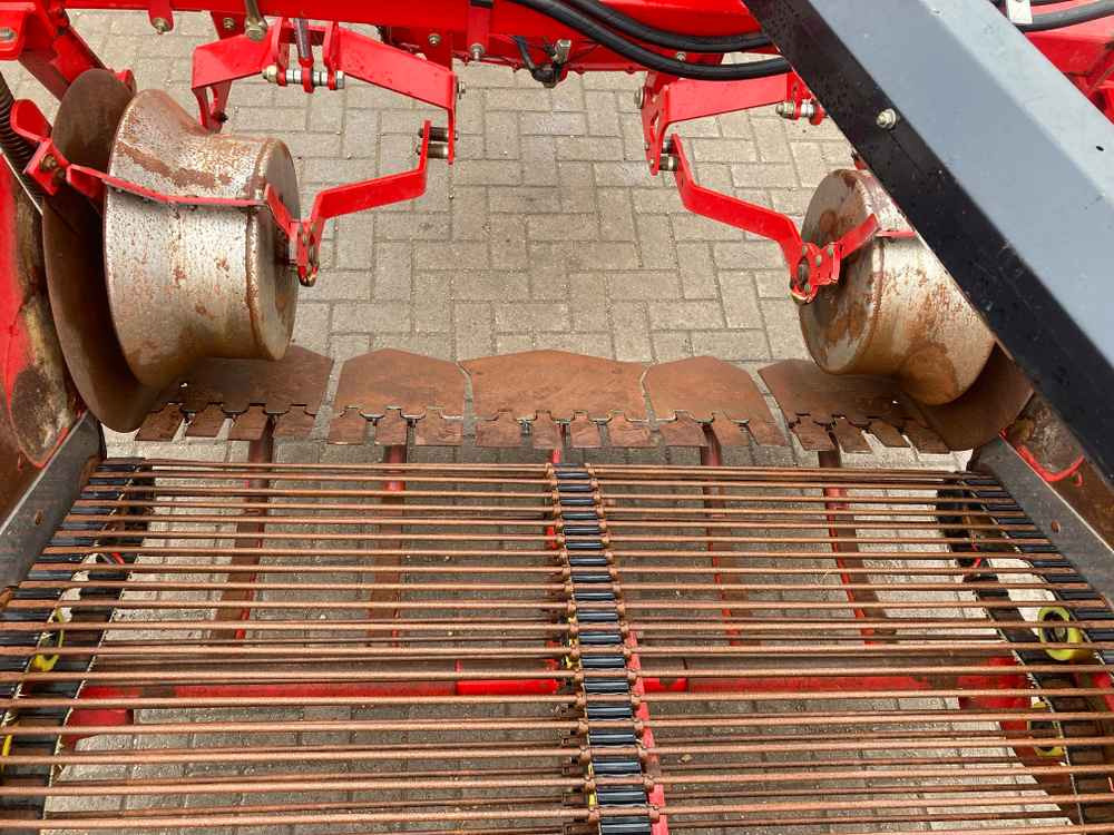 Harvester Grimme Grimme GT170S 2 Row Trailed Harvester: picture 40