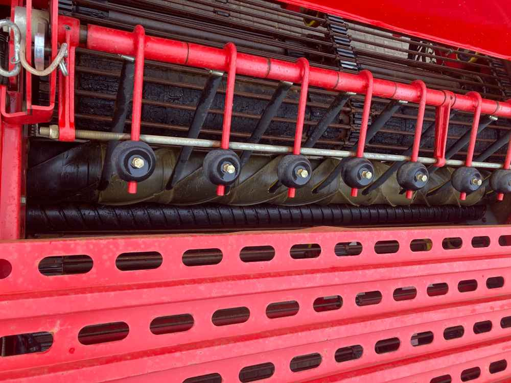 Harvester Grimme Grimme GT170S 2 Row Trailed Harvester: picture 32