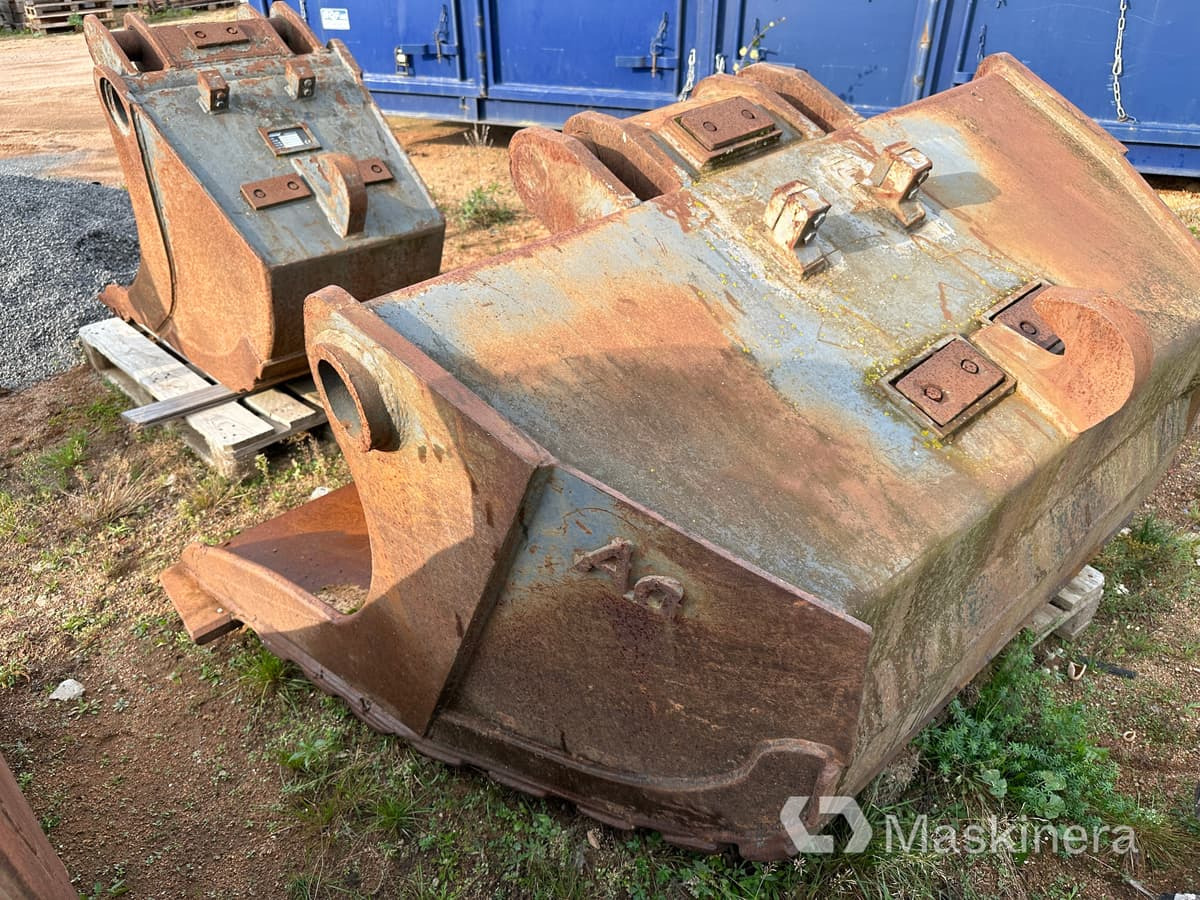 Andersson Attachments Planeringsskopa AA B27 - Loader bucket: picture 4 Andersson Attachments Planeringsskopa AA B27 - Loader bucket: picture 4