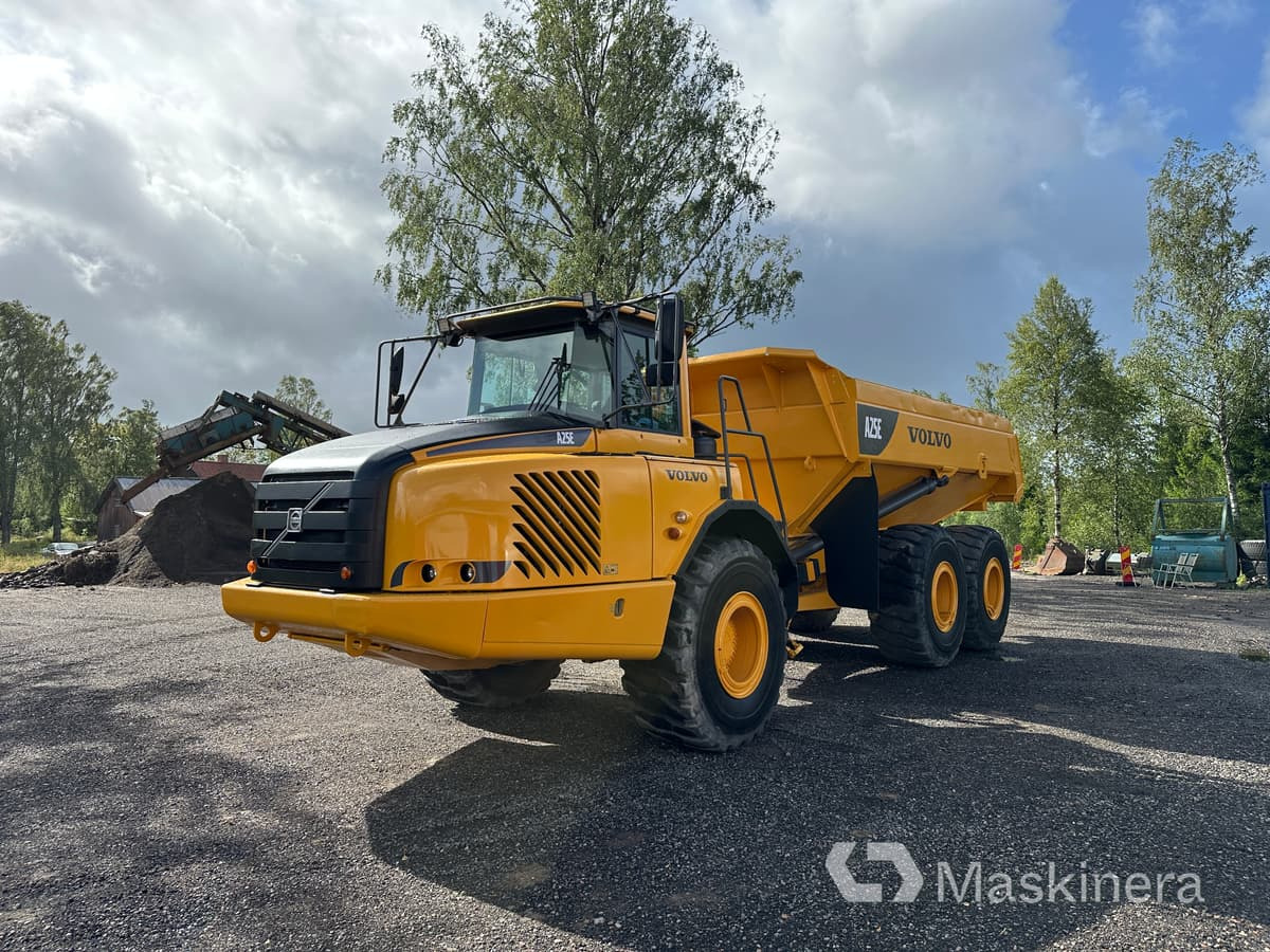 Dumper Volvo A25E 6x6 - Articulated dumper: picture 1 Dumper Volvo A25E 6x6 - Articulated dumper: picture 1