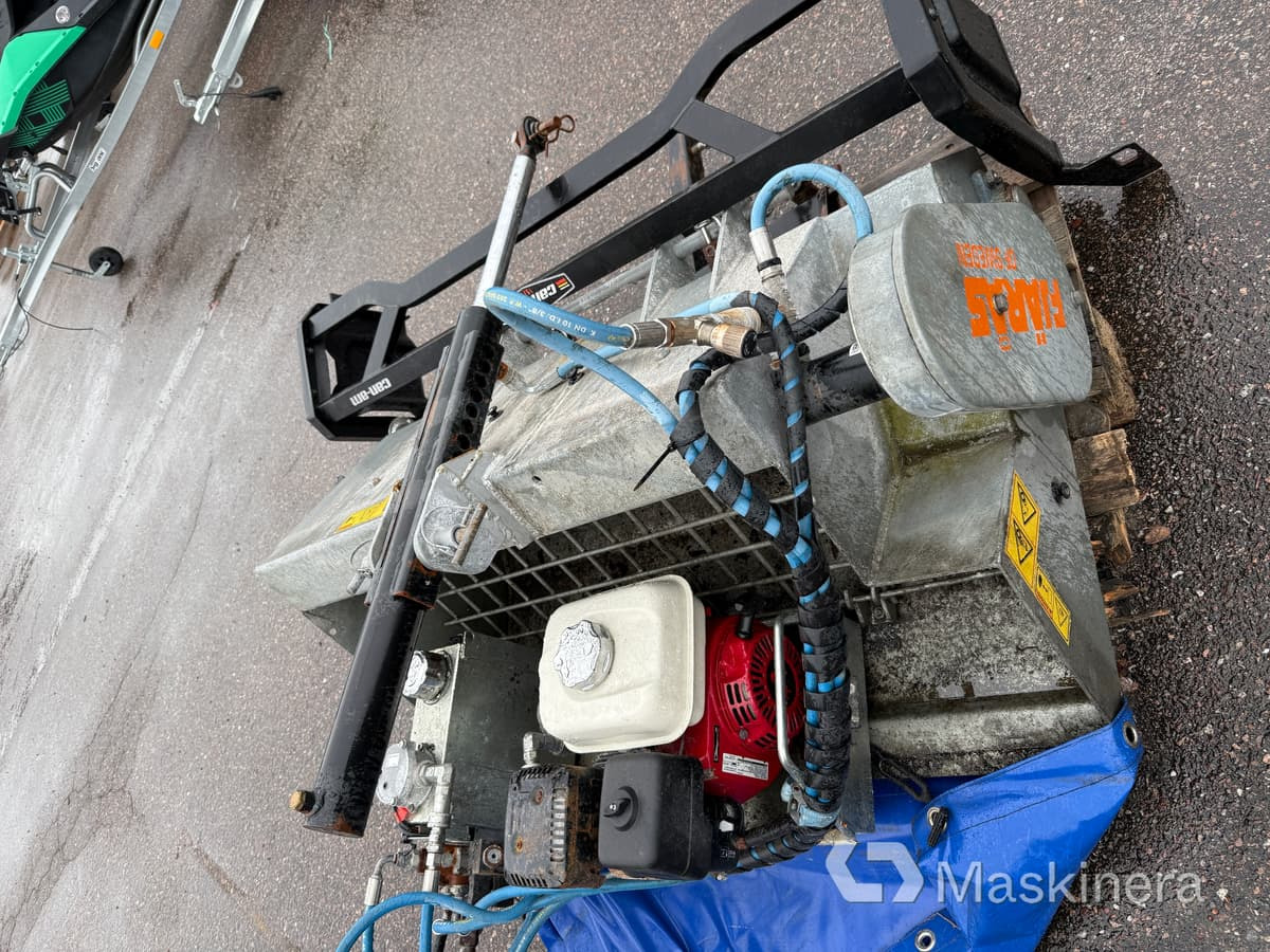 Fjärås 250/1100 Sandspridare Fjärås med Hondamotor - Sand/ Salt spreader: picture 5 Fjärås 250/1100 Sandspridare Fjärås med Hondamotor - Sand/ Salt spreader: picture 5