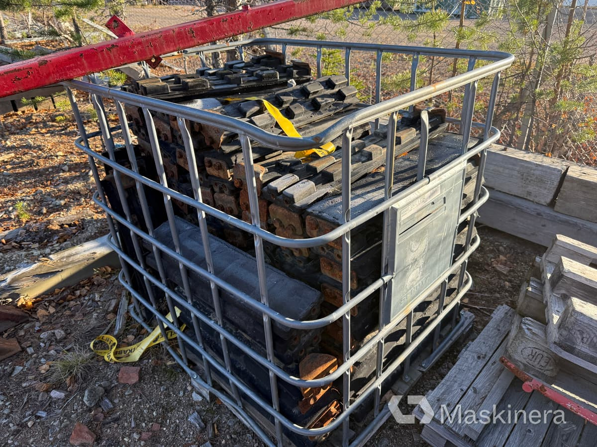 Gummipads till grävmaskin - Track for Construction machinery: picture 1 Gummipads till grävmaskin - Track for Construction machinery: picture 1