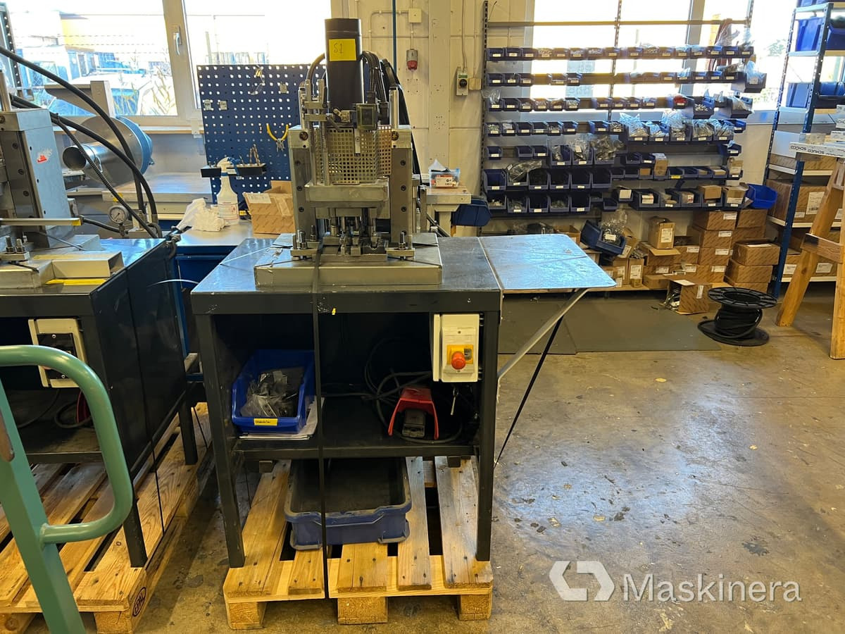 Hydraulisk press Santas Mekaniska DS88 - Press brake: picture 1 Hydraulisk press Santas Mekaniska DS88 - Press brake: picture 1