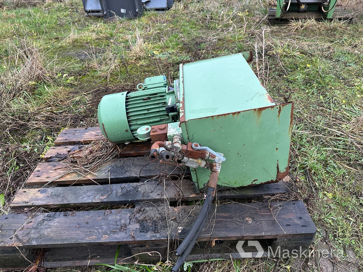 Hydraulpump BEVI SKG 132 S-4 - Hydraulic pump for Agricultural machinery: picture 4 Hydraulpump BEVI SKG 132 S-4 - Hydraulic pump for Agricultural machinery: picture 4
