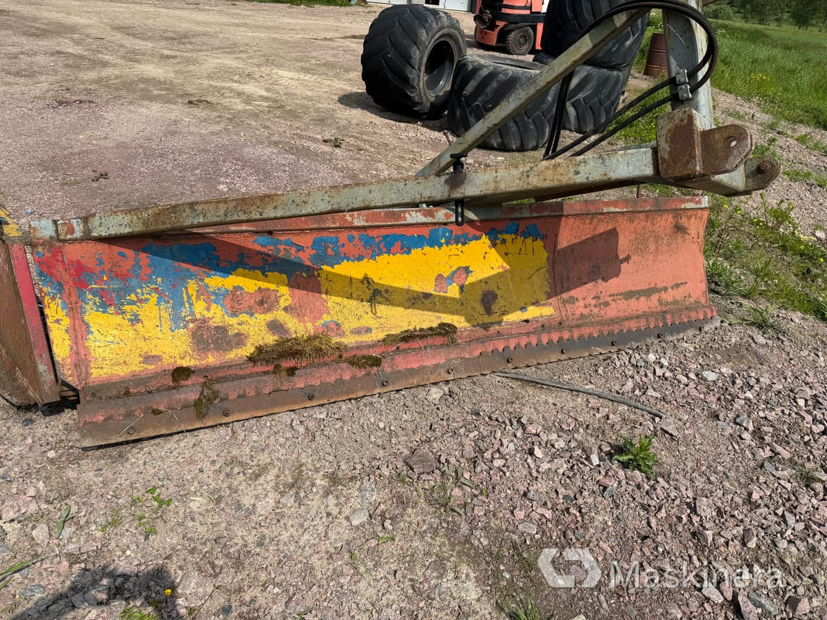 Isrivarblad 3-punktsfäste - Snow plough: picture 2 Isrivarblad 3-punktsfäste - Snow plough: picture 2