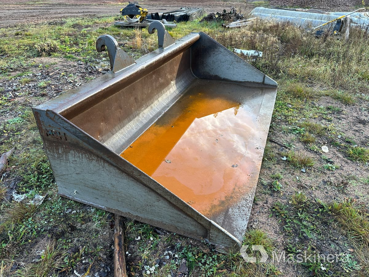 Planerskopa MSH Stora BM - Loader bucket: picture 1 Planerskopa MSH Stora BM - Loader bucket: picture 1