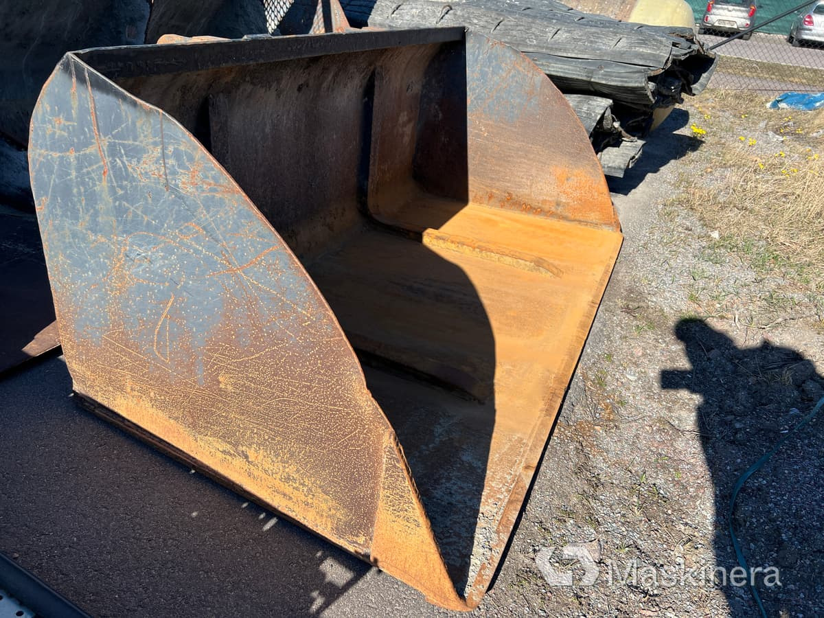 Planskopa Stora-BM - Loader bucket: picture 1 Planskopa Stora-BM - Loader bucket: picture 1