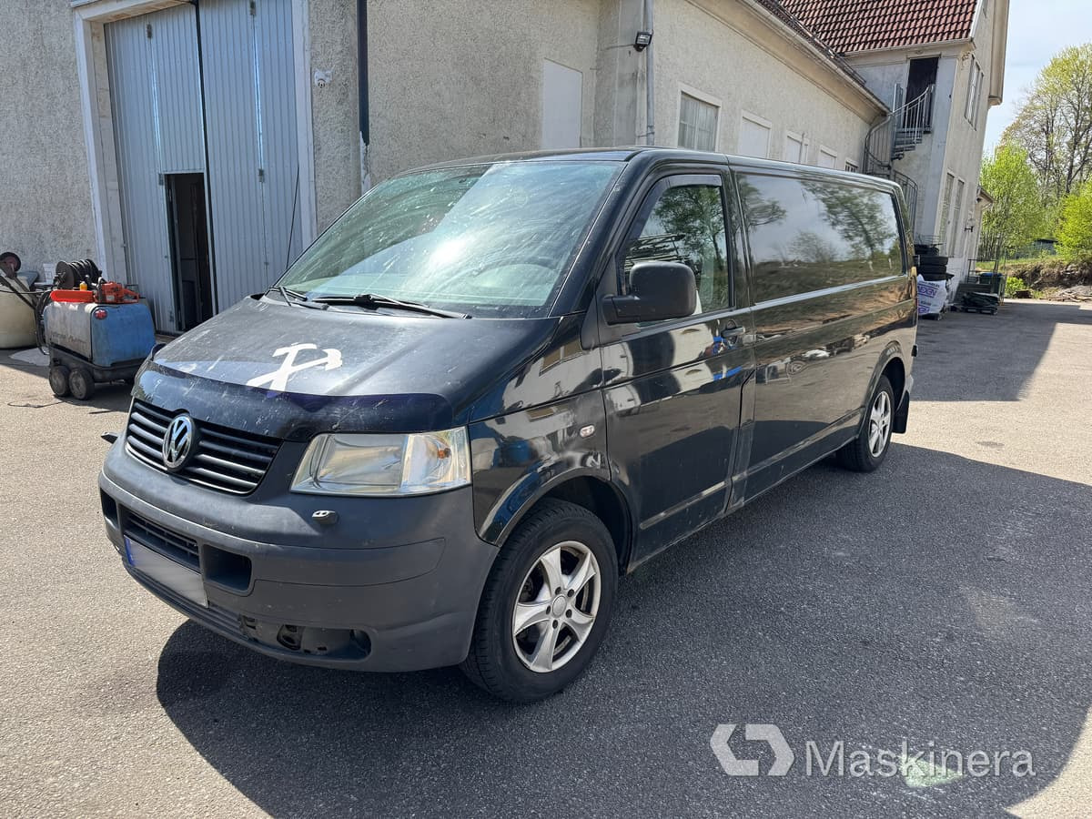 Skåpbil Volkswagen Transporter 2.5 TDI - Small van: picture 1 Skåpbil Volkswagen Transporter 2.5 TDI - Small van: picture 1