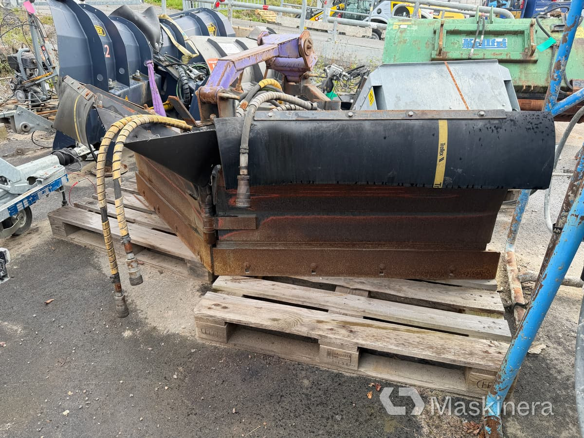 Vikplog Holms KHV-240 Trima fäste - Snow plough: picture 3 Vikplog Holms KHV-240 Trima fäste - Snow plough: picture 3