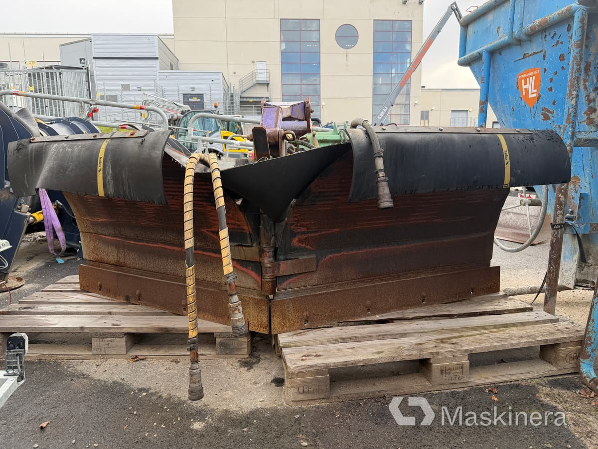 Vikplog Holms KHV-240 Trima fäste - Snow plough: picture 5 Vikplog Holms KHV-240 Trima fäste - Snow plough: picture 5