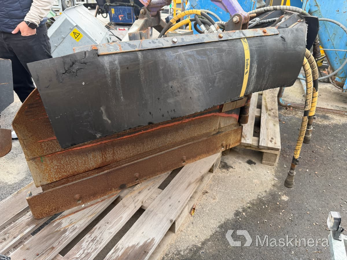 Vikplog Holms KHV-240 Trima fäste - Snow plough: picture 2 Vikplog Holms KHV-240 Trima fäste - Snow plough: picture 2