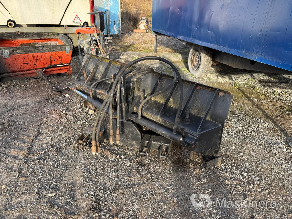 Vikplog / Snöblad 3-punktsfäste - Snow plough: picture 5 Vikplog / Snöblad 3-punktsfäste - Snow plough: picture 5