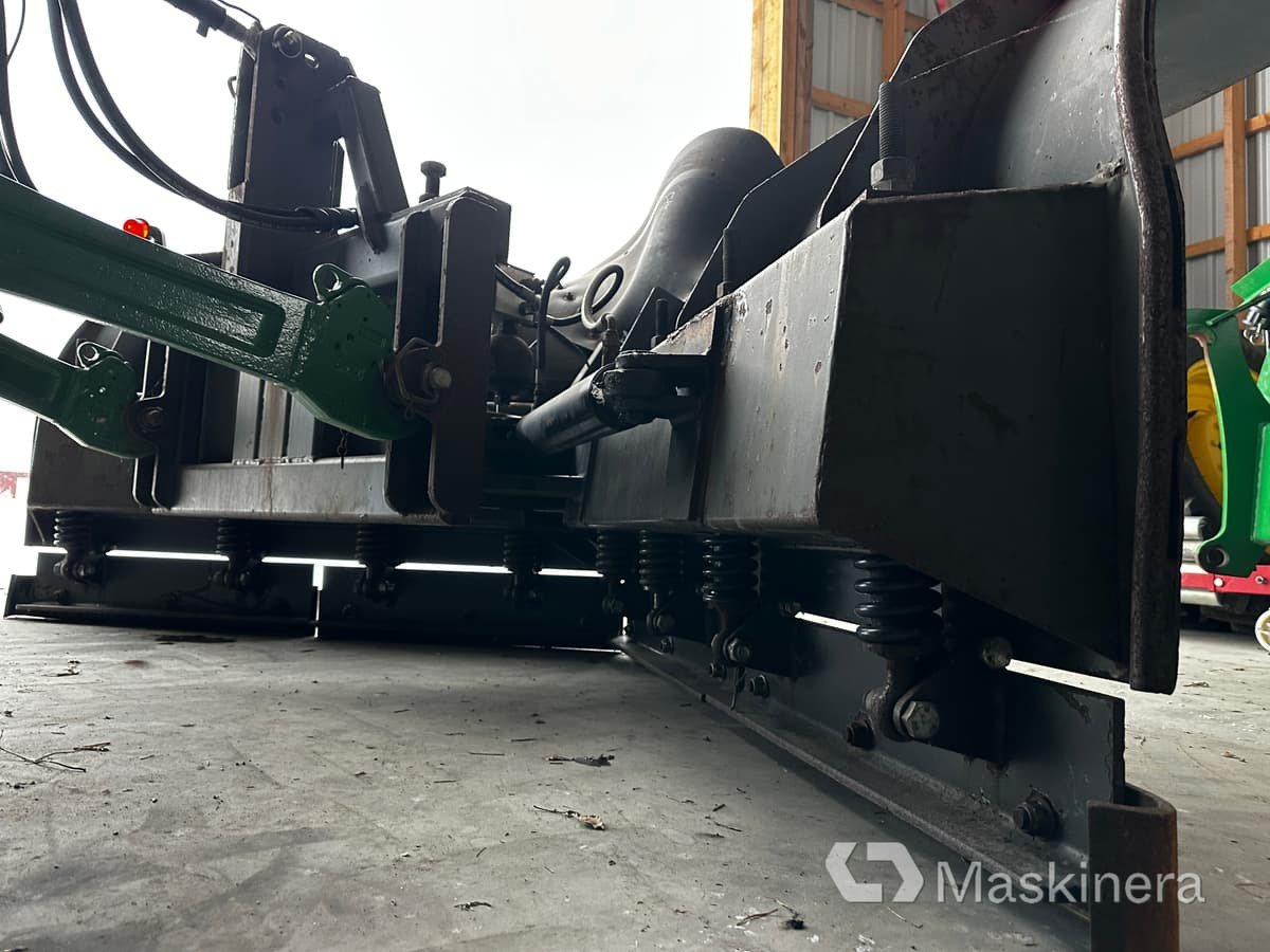 Snow plough Vikplog Uni-väg UV-320 3 punkt: picture 7 Snow plough Vikplog Uni-väg UV-320 3 punkt: picture 7