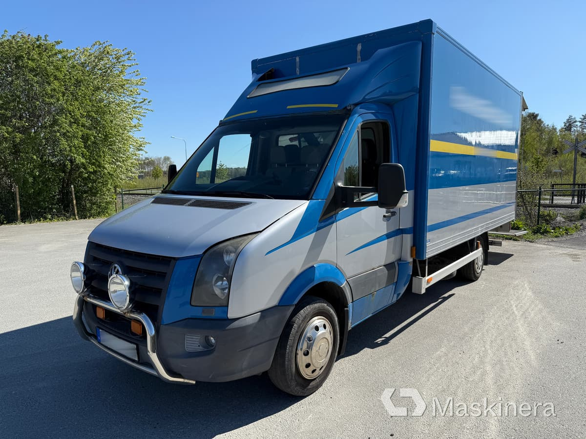 Volkswagen Crafter 50 2.5 TDI Volkswagen Crafter 2.5 TDI Skåp/Bakgavellyft - Box truck: picture 1 Volkswagen Crafter 50 2.5 TDI Volkswagen Crafter 2.5 TDI Skåp/Bakgavellyft - Box truck: picture 1