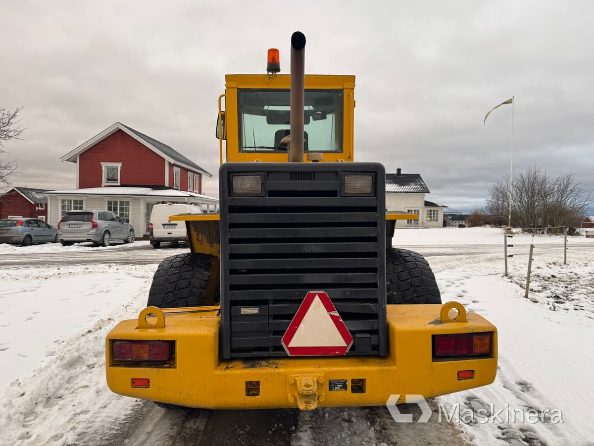 Volvo L90 C Hjullastare Volvo L90C med skopa - Wheel loader: picture 4 Volvo L90 C Hjullastare Volvo L90C med skopa - Wheel loader: picture 4