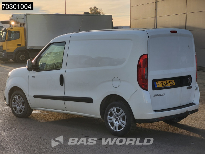 Fiat Doblò 95PK DEFECT/EXPORT! L1H1 Trekhaak Navi Airco Cruise Euro6 L1 Airco Trekhaak Cruise control - Small van: picture 2 Fiat Doblò 95PK DEFECT/EXPORT! L1H1 Trekhaak Navi Airco Cruise Euro6 L1 Airco Trekhaak Cruise control - Small van: picture 2