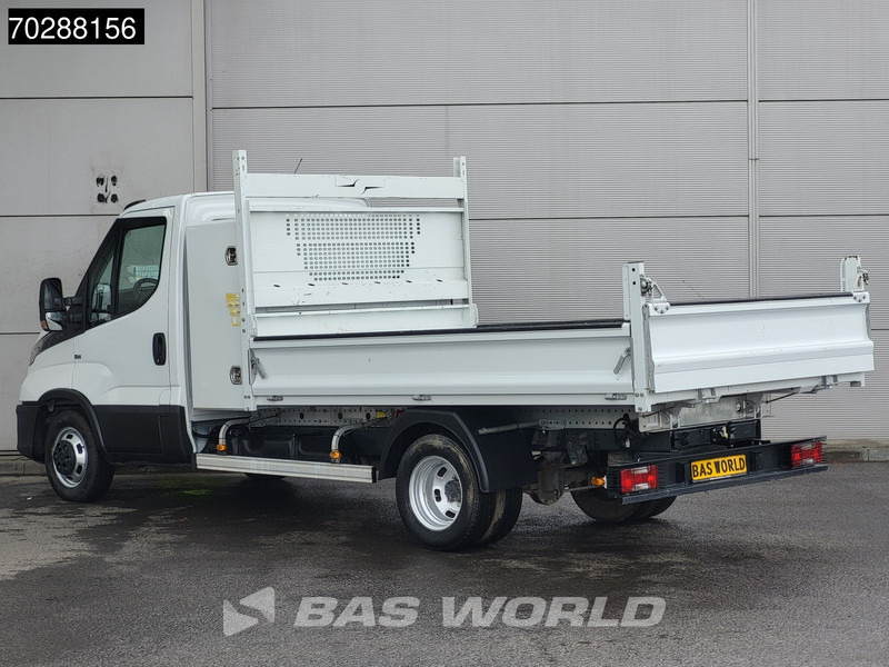 Iveco Daily 35C14 Kipper met Kist Dubbelucht 3,5t Trekhaak Airco Cruise Euro6 Tipper Benne Kieper 2m3 Airco Trekhaak Cruise control - Tipper van: picture 5 Iveco Daily 35C14 Kipper met Kist Dubbelucht 3,5t Trekhaak Airco Cruise Euro6 Tipper Benne Kieper 2m3 Airco Trekhaak Cruise control - Tipper van: picture 5