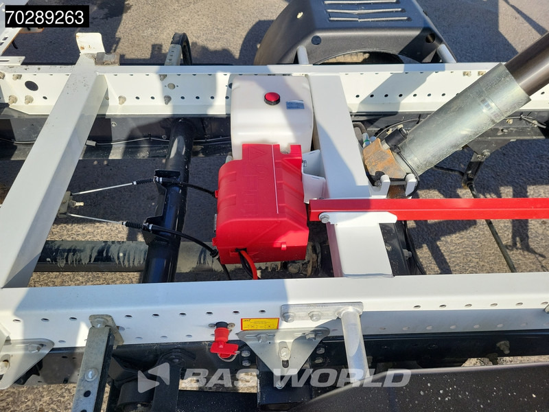Flatbed van Iveco Daily 35C16 3.0L Open Laadbak met Kist Dubbel Cabine Dubbellucht 3,5t Trekhaak Navi Airco Cruise Camera Euro6 Pritsche Pickup Open Box: picture 12