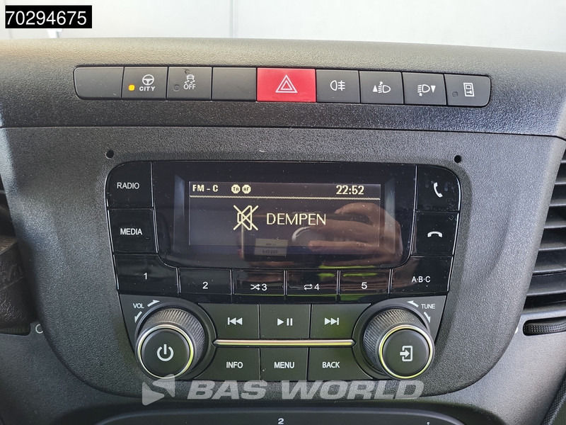 Box van Iveco Daily 35C16 Laadklep Automaat Dubbellucht Bakwagen 160PK Airco Camera Euro6 Meubelbak Koffer Airco: picture 13 Box van Iveco Daily 35C16 Laadklep Automaat Dubbellucht Bakwagen 160PK Airco Camera Euro6 Meubelbak Koffer Airco: picture 13