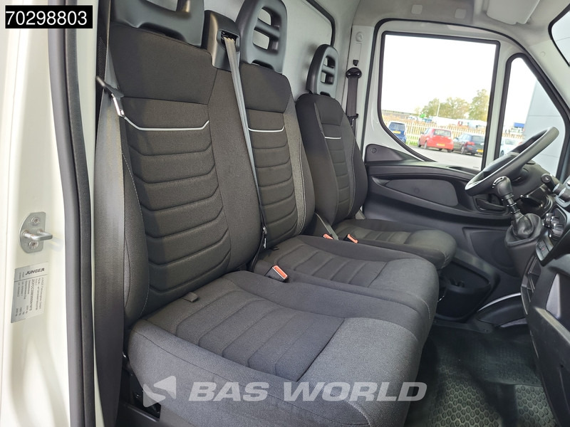 Box van Iveco Daily 35C16 Laadklep Dubbellucht Bakwagen 160PK Airco Euro6 Meubelbak Koffer Airco: picture 11 Box van Iveco Daily 35C16 Laadklep Dubbellucht Bakwagen 160PK Airco Euro6 Meubelbak Koffer Airco: picture 11