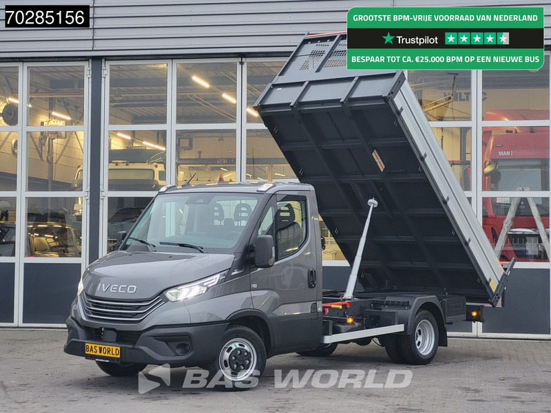 Iveco Daily 35C21 3.0L 210PK Automaat Open Laadbak 2025 model ACC Airco CarPlay Pritsche Pickup Open Box Airco - Flatbed van: picture 1 Iveco Daily 35C21 3.0L 210PK Automaat Open Laadbak 2025 model ACC Airco CarPlay Pritsche Pickup Open Box Airco - Flatbed van: picture 1