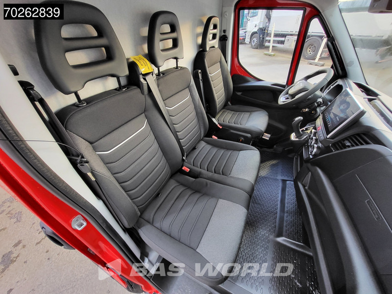 Interior photo 2: New Panel van Iveco Daily 35C21 3.0L Automaat 16m3 L4H2 LED ACC CarPlay Camera L3H2 16m3 Airco