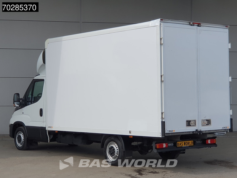 Iveco Daily 35S16 Automaat Bakwagen 160PK Airco Camera Euro6 Meubelbak Koffer 21m3 Airco - Box van: picture 2 Iveco Daily 35S16 Automaat Bakwagen 160PK Airco Camera Euro6 Meubelbak Koffer 21m3 Airco - Box van: picture 2