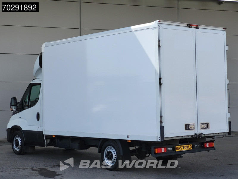 Iveco Daily 35S16 Automaat Bakwagen Achterdeuren 160PK Airco Camera Euro6 Meubelbak Koffer 21m3 Airco - Box van: picture 2 Iveco Daily 35S16 Automaat Bakwagen Achterdeuren 160PK Airco Camera Euro6 Meubelbak Koffer 21m3 Airco - Box van: picture 2