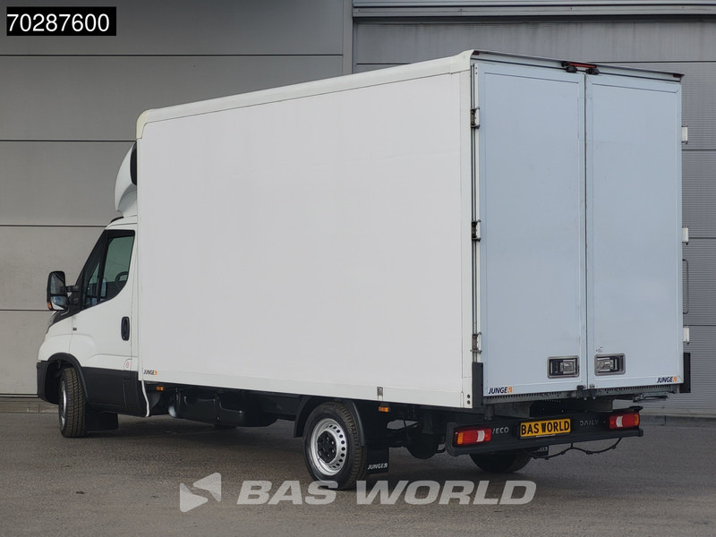 Iveco Daily 35S16 Automaat Bakwagen Achterdeuren 160PK Airco Camera Euro6 Meubelbak Koffer 21m3 Airco - Box van: picture 5 Iveco Daily 35S16 Automaat Bakwagen Achterdeuren 160PK Airco Camera Euro6 Meubelbak Koffer 21m3 Airco - Box van: picture 5
