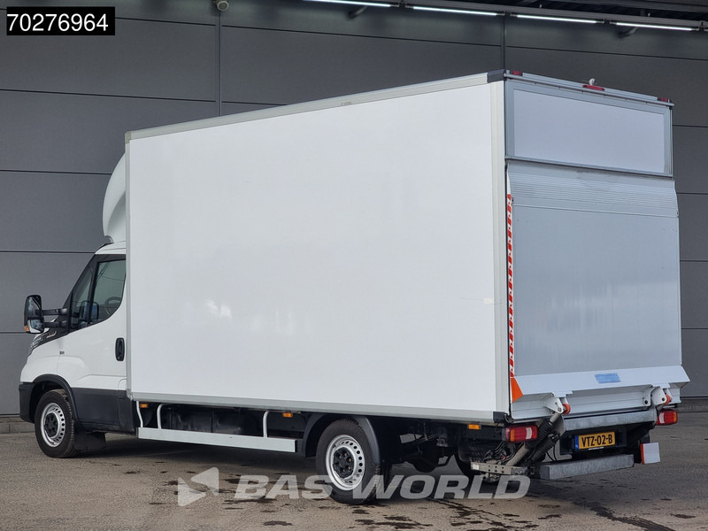 Iveco Daily 35S18 Automaat Bakwagen Laadklep Zijdeur ACC LED Camera Lat om Lat Airco Cruise Meubelbak Koffer 22m3 Airco - Box van: picture 2 Iveco Daily 35S18 Automaat Bakwagen Laadklep Zijdeur ACC LED Camera Lat om Lat Airco Cruise Meubelbak Koffer 22m3 Airco - Box van: picture 2