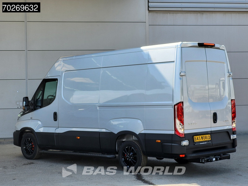 Iveco Daily 35S21 210PK 3.0L Automaat 2025 Black Edition model L2H2 ACC LED Tacho CarPlay Velgen Camera 12m3 Airco Trekhaak - Panel van: picture 2 Iveco Daily 35S21 210PK 3.0L Automaat 2025 Black Edition model L2H2 ACC LED Tacho CarPlay Velgen Camera 12m3 Airco Trekhaak - Panel van: picture 2