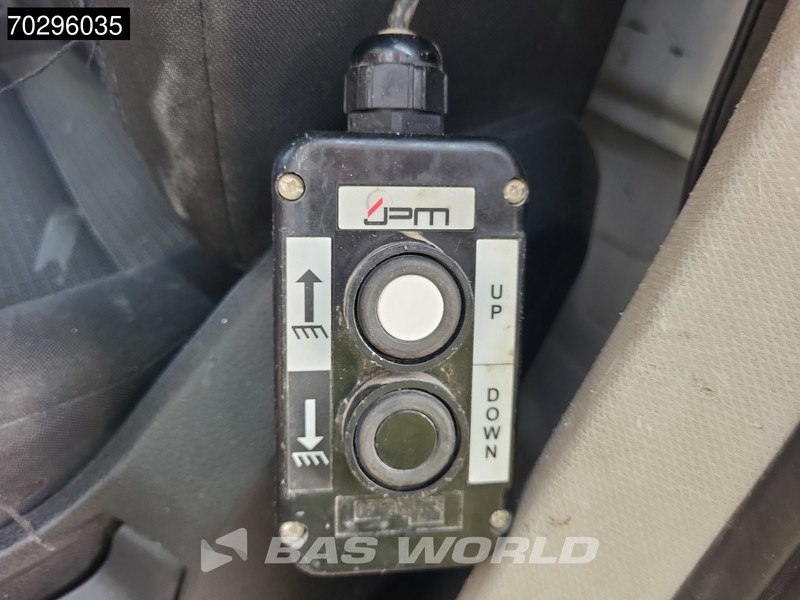 Tipper van MAN TGE 5.120 Kipper met Kist Dubbellucht 3,5t Trekhaak Navi Airco Cruise Camera Euro6 Kieper Tipper Benne Airco Trekhaak Cruise control: picture 19 Tipper van MAN TGE 5.120 Kipper met Kist Dubbellucht 3,5t Trekhaak Navi Airco Cruise Camera Euro6 Kieper Tipper Benne Airco Trekhaak Cruise control: picture 19