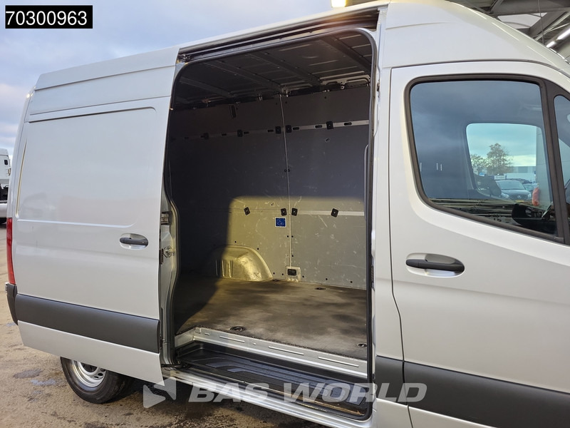 Small van Mercedes-Benz Sprinter 315 CDI Automaat L2H2 150PK Airco Camera Parkeersensoren MBUX CarPlay Euro6 L2 12m3 Airco: picture 6