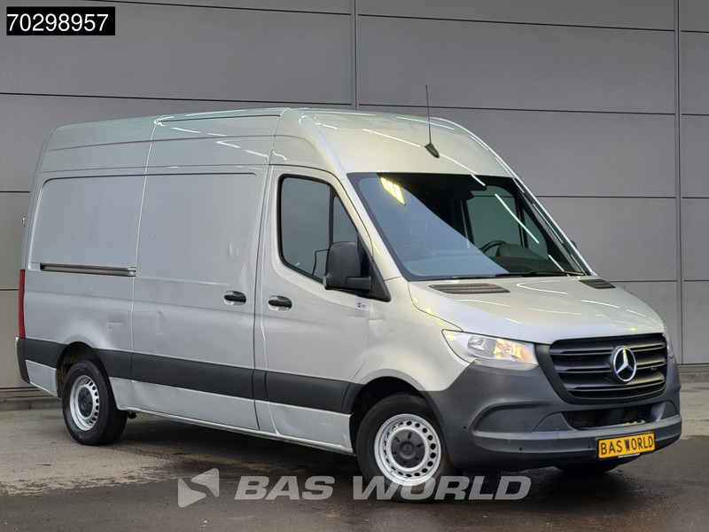 Mercedes-Benz Sprinter 315 CDI Automaat L2H2 150PK Airco Camera Parkeersensoren MBUX CarPlay Euro6 L2 Airco - Small van: picture 5 Mercedes-Benz Sprinter 315 CDI Automaat L2H2 150PK Airco Camera Parkeersensoren MBUX CarPlay Euro6 L2 Airco - Small van: picture 5