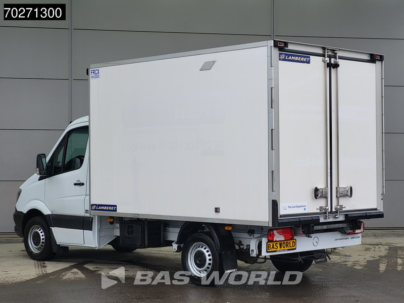 Mercedes-Benz Sprinter 316 CDI Koelwagen Xarios 500 380V Koeler Koel Vries Vriezer Kühlkoffer 13m3 Airco Cruise control - Refrigerated van: picture 2 Mercedes-Benz Sprinter 316 CDI Koelwagen Xarios 500 380V Koeler Koel Vries Vriezer Kühlkoffer 13m3 Airco Cruise control - Refrigerated van: picture 2