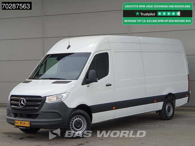 Mercedes-Benz Sprinter 317 CDI Automaat 170PK L3H2 Airco Camera Parkeersensoren MBUX CarPlay Euro6 L3 16m3 Airco - Panel van: picture 1 Mercedes-Benz Sprinter 317 CDI Automaat 170PK L3H2 Airco Camera Parkeersensoren MBUX CarPlay Euro6 L3 16m3 Airco - Panel van: picture 1