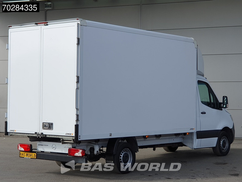 Mercedes-Benz Sprinter 317 CDI Automaat Bakwagen Achterdeuren 170PK Airco Camera Euro6 Meubelbak Koffer 21m3 Airco - Box van: picture 5 Mercedes-Benz Sprinter 317 CDI Automaat Bakwagen Achterdeuren 170PK Airco Camera Euro6 Meubelbak Koffer 21m3 Airco - Box van: picture 5