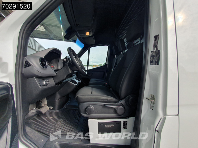 Panel van Mercedes-Benz Sprinter 319 CDI Automaat 190PK L3H2 Airco Cruise Camera Parkeersensoren MBUX CarPlay Euro6 L3 15m3 Airco Cruise control: picture 10