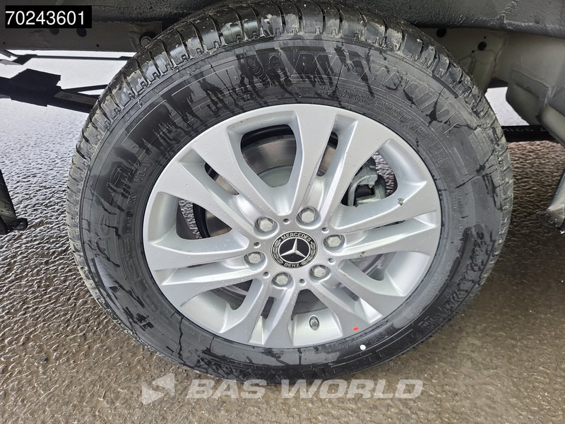 New Panel van Mercedes-Benz Sprinter 319 CDI Automaat L2H1 Laag dak 2025model ACC LED Navi Camera Velgen L2 9m3 Airco: picture 8