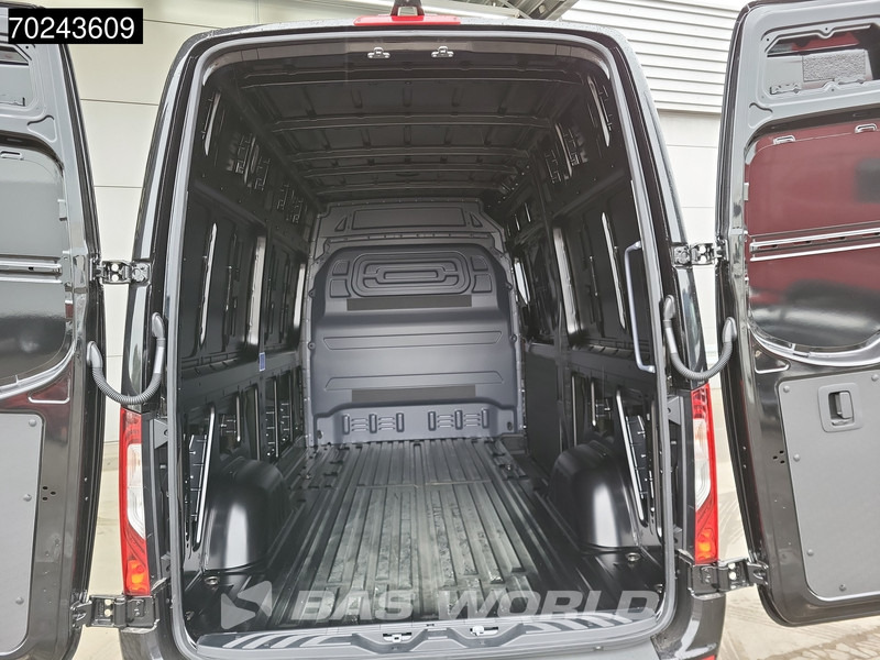 Mercedes-Benz Sprinter 319 CDI Automaat L2H2 Black Edition 2025model ACC LED Navi Camera Velgen 10m3 Airco - Panel van: picture 2 Mercedes-Benz Sprinter 319 CDI Automaat L2H2 Black Edition 2025model ACC LED Navi Camera Velgen 10m3 Airco - Panel van: picture 2