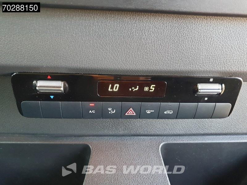 Panel van Mercedes-Benz Sprinter 319 CDI Automaat L2H2 Trekhaak Airco MBUX CarPlay Parkeersensoren Euro6 L2 12m3 Airco Trekhaak: picture 15